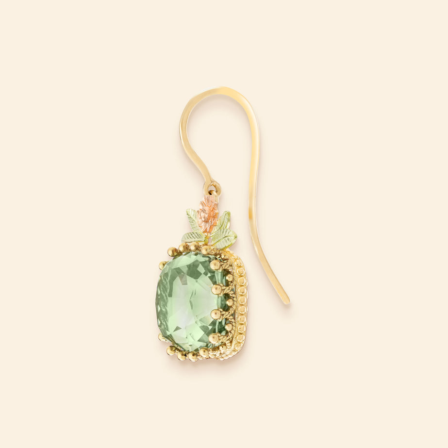 Boucle d'oreilles or jaune joaillerie Mellerio