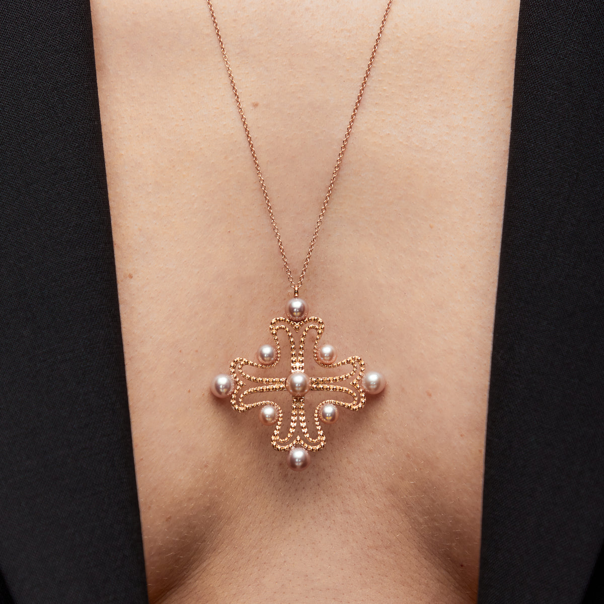 Nina Necklace Pink Gold Mellerio