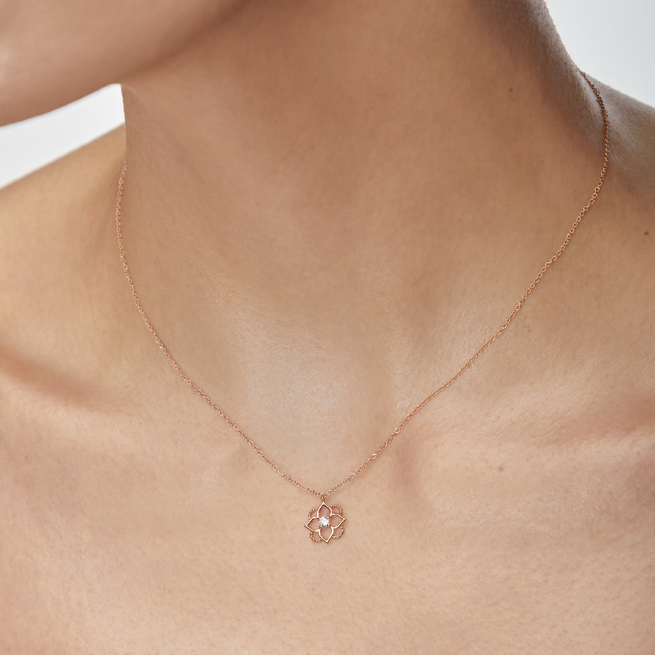 Mini Giardino Necklace Diamond Pink Gold Mellerio