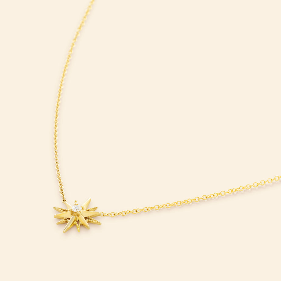 Collier en or jaune joaillerie fine Mellerio
