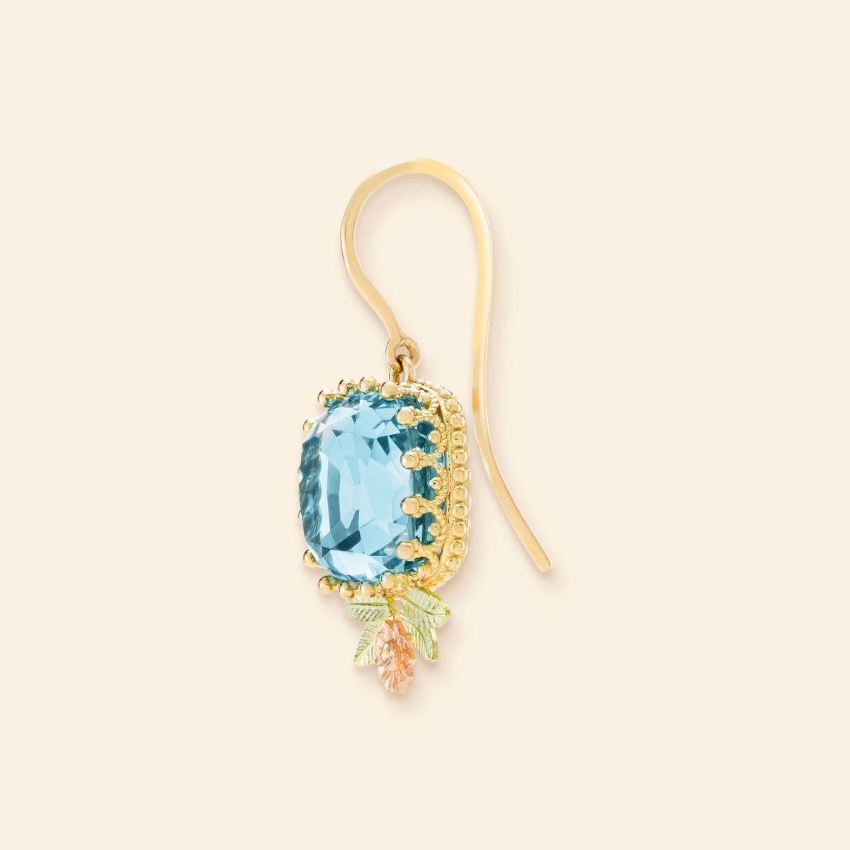 Boucles d'oreilles or jaune joaillerie Mellerio