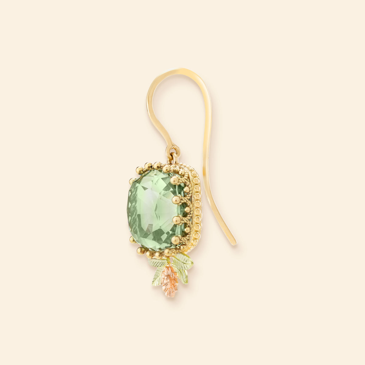 Boucle d'oreilles or jaune joaillerie Mellerio
