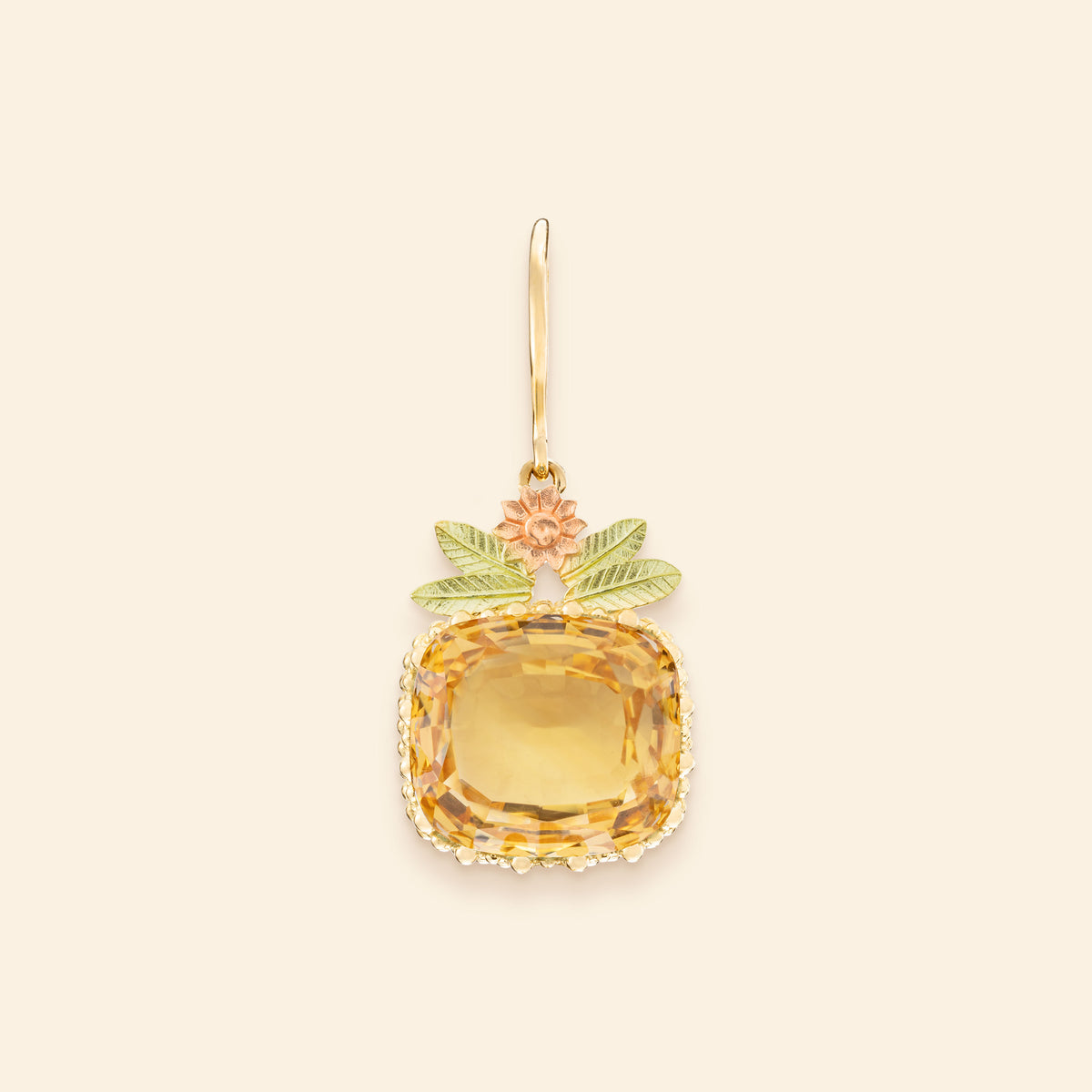 Boucle d'oreilles or jaune joaillerie Mellerio