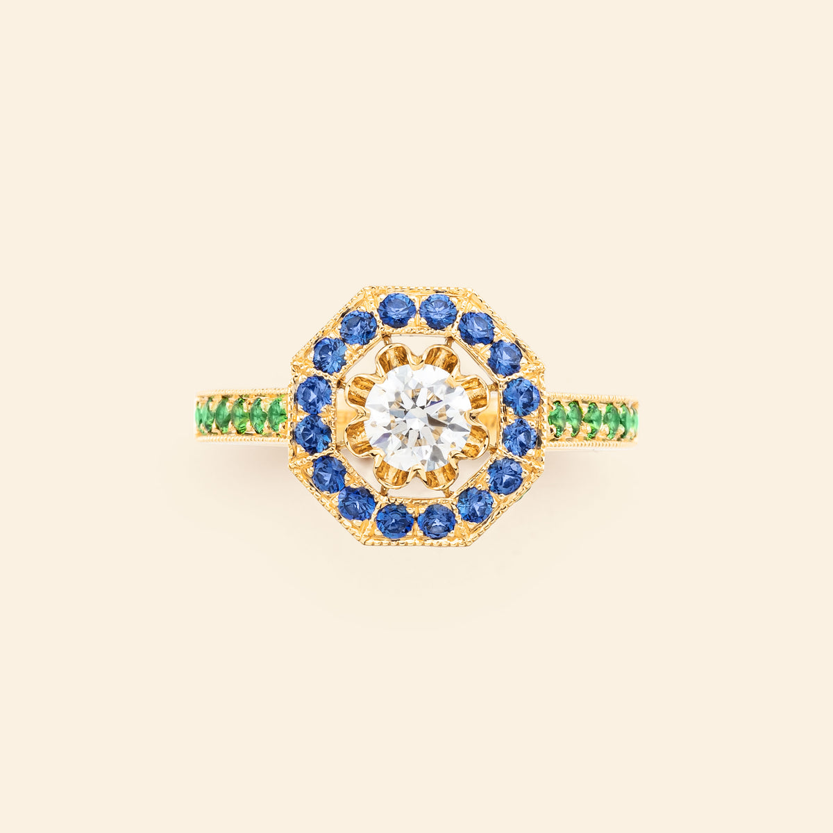 Diamond engagement ring yellow gold Maison Mellerio